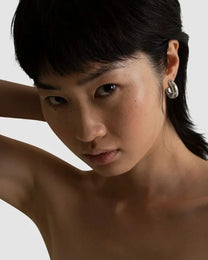 les solides / Small oval Bold Hoops, argent