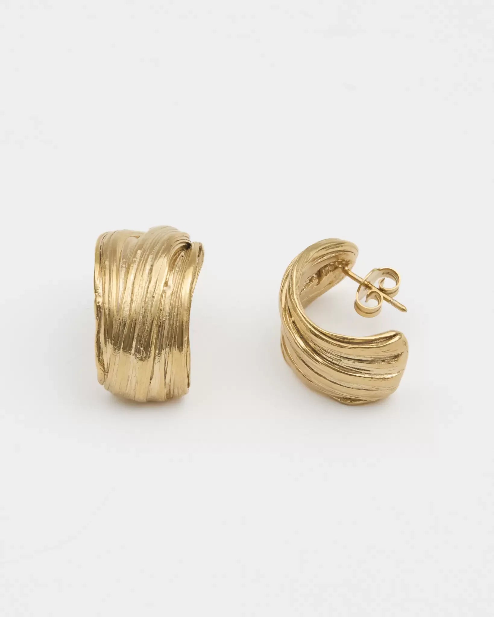 Laura Micheli Jewelry / BO tordadées, Argent plaqué or