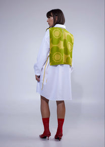 RE/Cover / Gilet à nœuds n°7- vert à motifs fleuris