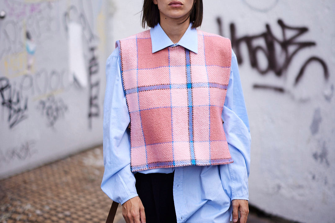 RE/Cover / Gilet à nœuds n°2 - rose et bleu à carreaux