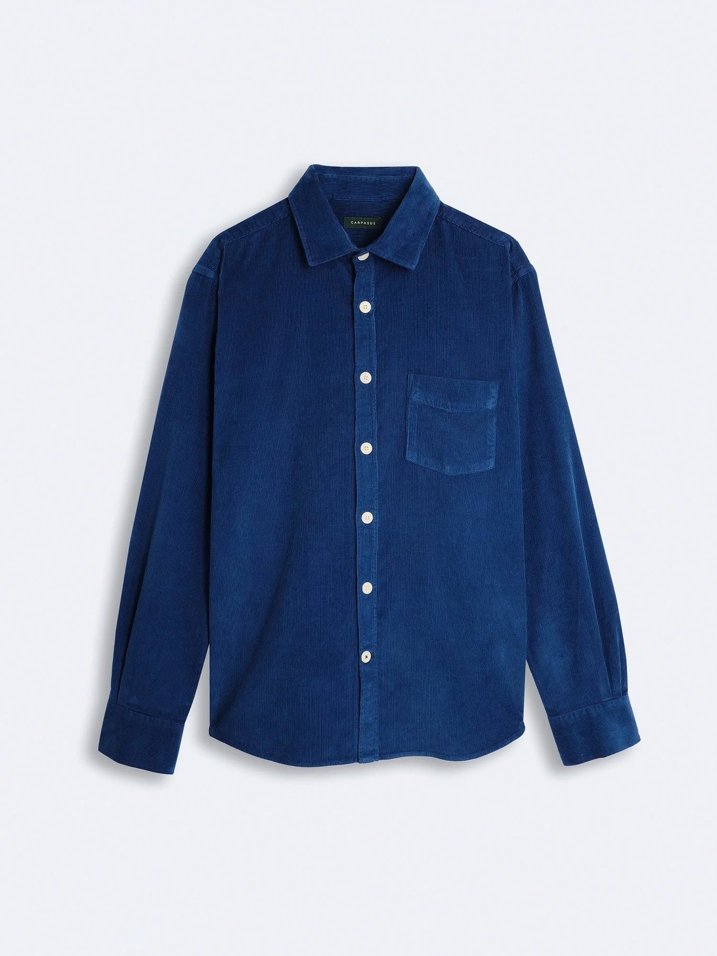 onlineshop-carpasus-nachhaltige-herren-hemden-bio-baumwolle-Cord-Shirt-Via-Saphir-Packhshot-1.2[1].webp