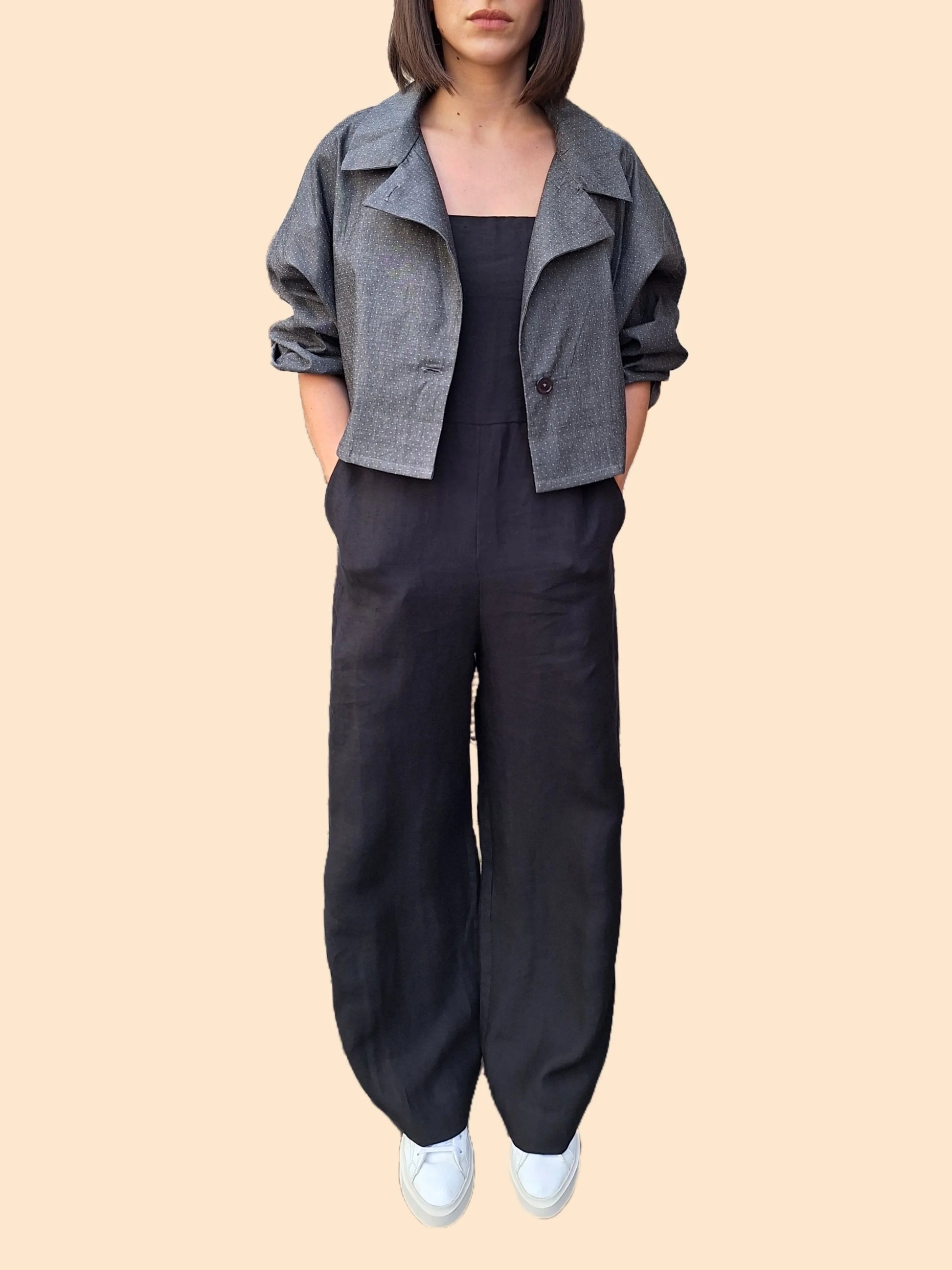 LABORATOIRE / Trench court RE/Sahara, jeans noir pois