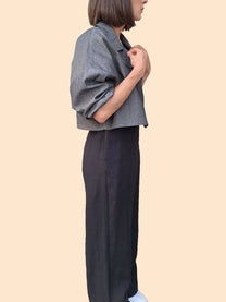 LABORATOIRE / Trench court RE/Sahara, jeans noir pois